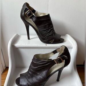 Guess Black Peep-Toe Heels